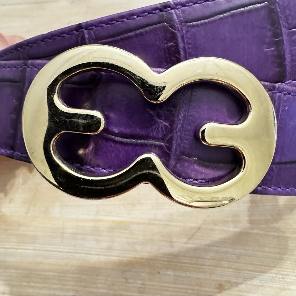 Vintage Escada Purple Croc-Texture Women's Belt with Gold Interlocking Buckle
